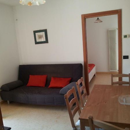 Vista Mare Apartment Rimini Bagian luar foto