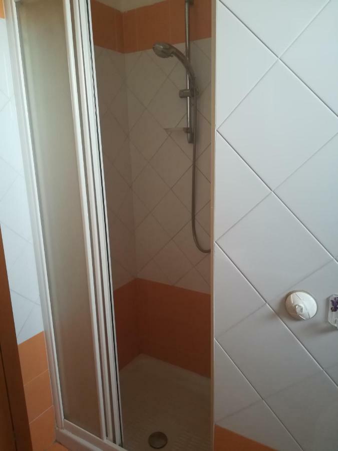 Vista Mare Apartment Rimini Bagian luar foto